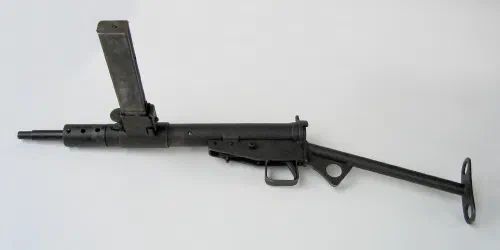 Subfusil Sten Mk II en el Museo del Águila Blanca, Polonia