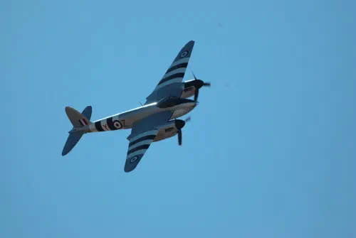 De Havilland Mosquito en vuelo