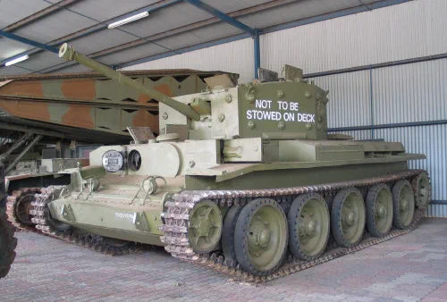 Tanque Cromwell expuesto en un museo militar