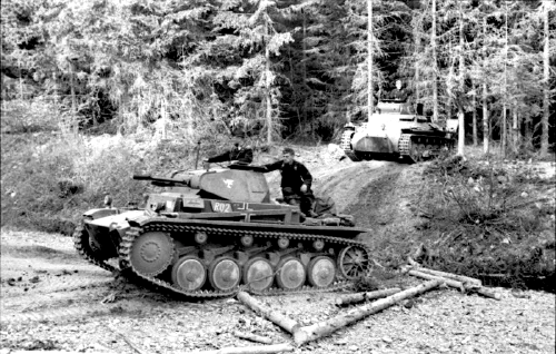 Panzer II y Panzer I alemanes en el frente occidental en 1940