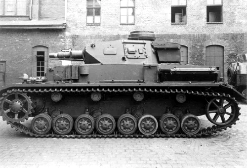 Panzer IV Ausf. F-1 de la Wehrmacht durante la Segunda Guerra Mundial