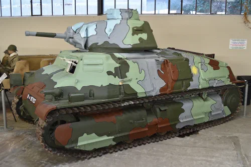 Tanque Somua S35 en el Musée des Blindés de Saumur