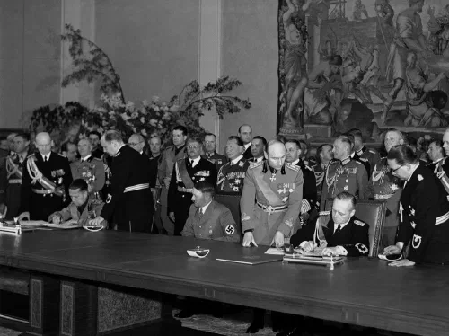 Firma del Pacto de Acero entre Alemania e Italia en 1939