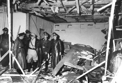 La sala de conferencias de la Guarida del Lobo tras la explosión del 20 de julio de 1944