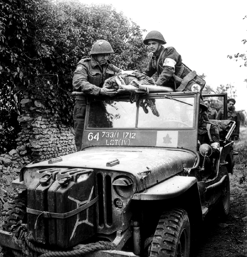 Un Jeep Willys MB del ejército estadounidense durante la SGM