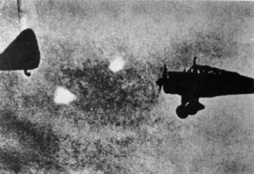 Ilustración de un foo fighter avistado por pilotos aliados sobre Alemania durante la SGM