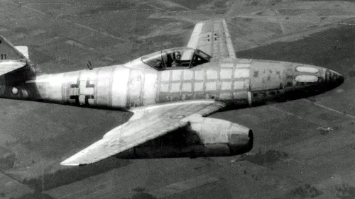 Messerschmitt Me 262 Schwalbe, el primer caza a reacción operativo de la historia