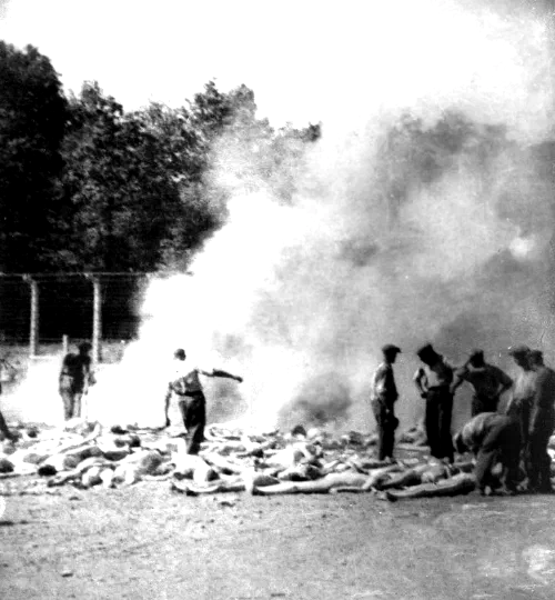 Fotografía clandestina tomada por un miembro del Sonderkommando de Auschwitz