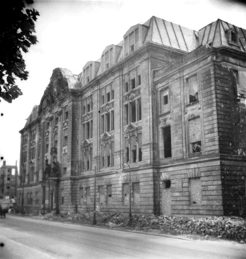 Ruinas del cuartel general de la Gestapo en Prinz-Albrecht-Straße, Berlín