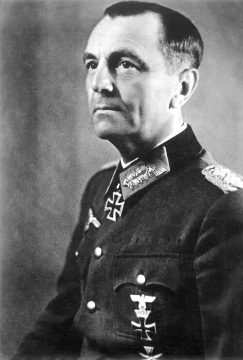 Friedrich Paulus en uniforme militar, 1942