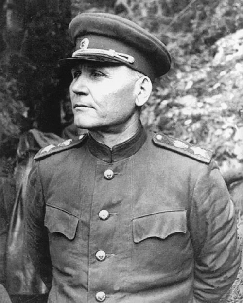 Retrato del mariscal soviético Iván Kónev, comandante del Primer Frente Ucraniano