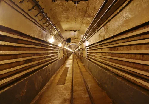 Galerías subterráneas del Ouvrage de Schoenenbourg en la línea Maginot
