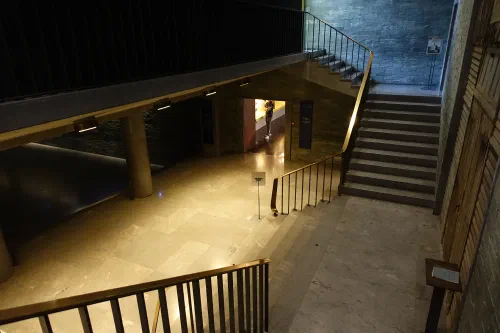 Fachada del Memorial de la Shoah en el barrio del Marais de París