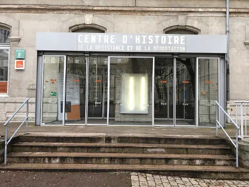 Placa del Centro de Historia de la Resistencia y la Deportación de Lyon