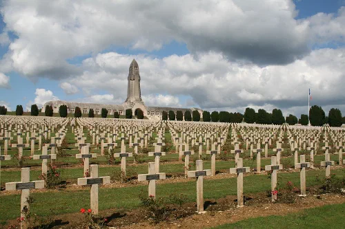 El osario de Douaumont y la necrópolis de Verdún