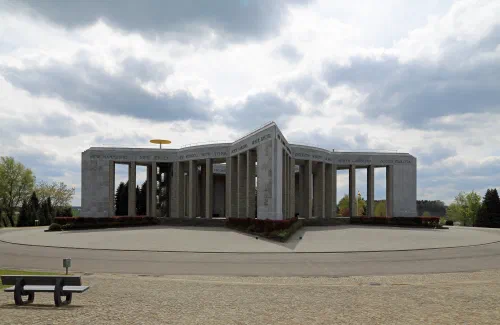 El memorial de Mardasson en Bastogne, dedicado a los soldados estadounidenses de la batalla de las Ardenas